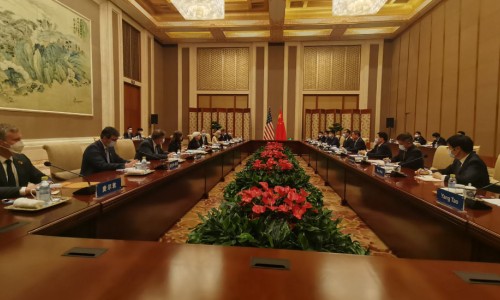 中美開(kāi)啟新一輪經(jīng)貿(mào)對(duì)話，外界期待兩國(guó)關(guān)系止跌企穩(wěn)（環(huán)球網(wǎng)）